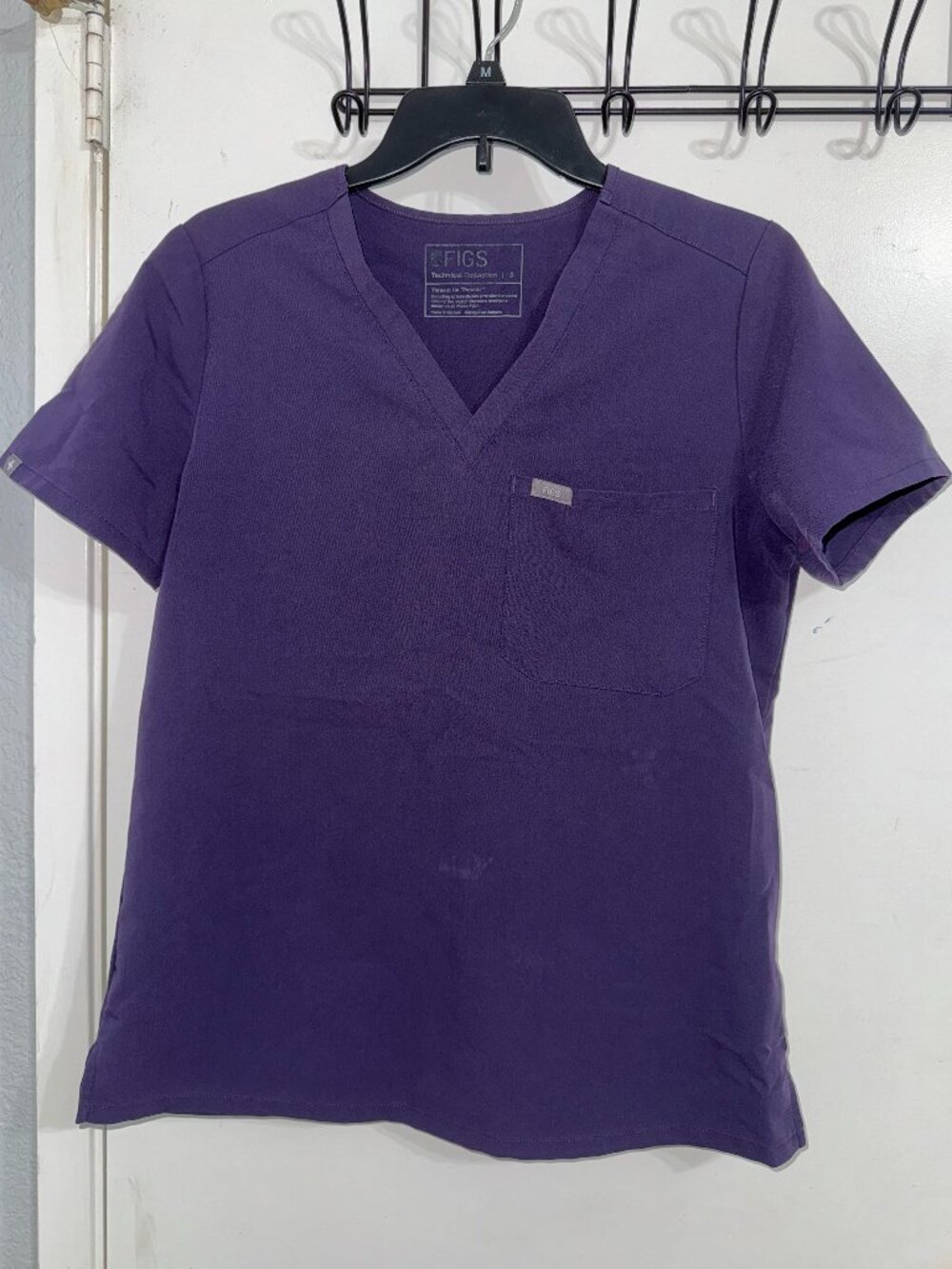 FIGS Scrub Top - S